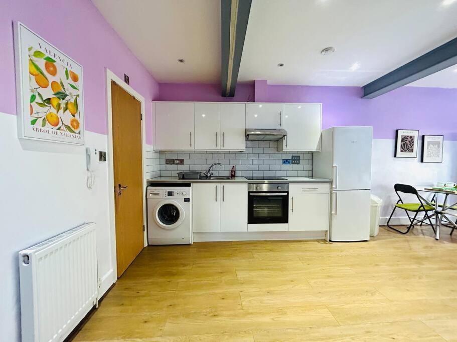 Modern Studio Near Bethnal Green ลอนดอน ภายนอก รูปภาพ